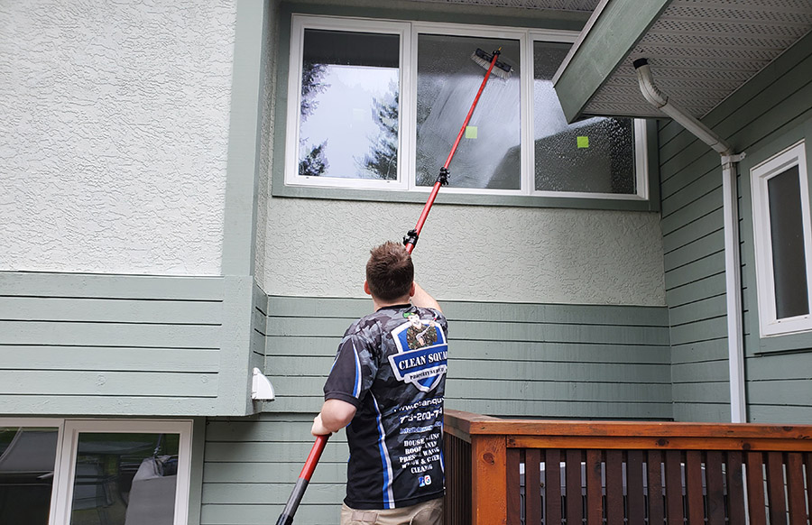 team member window cleaning in richmond bc
